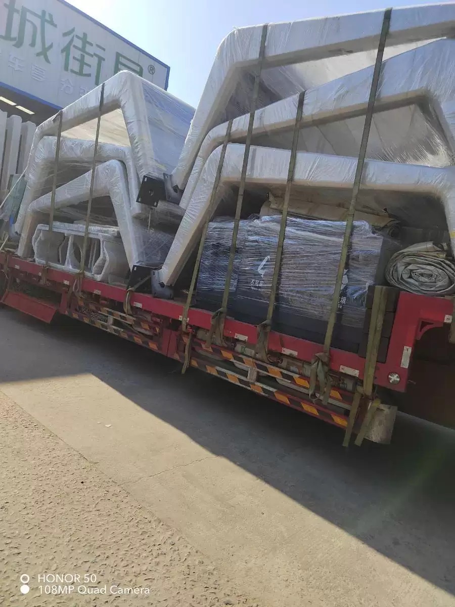 惠安第二批公交站臺發貨 惠安第二批公交站臺發貨