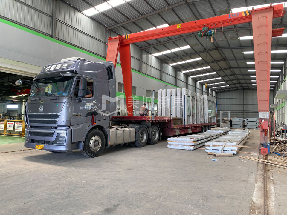 2022.7.1號美城街具供應徐州公交候車亭發貨現場 2022.7.1號美城街具供應徐州公交候車亭發貨現場